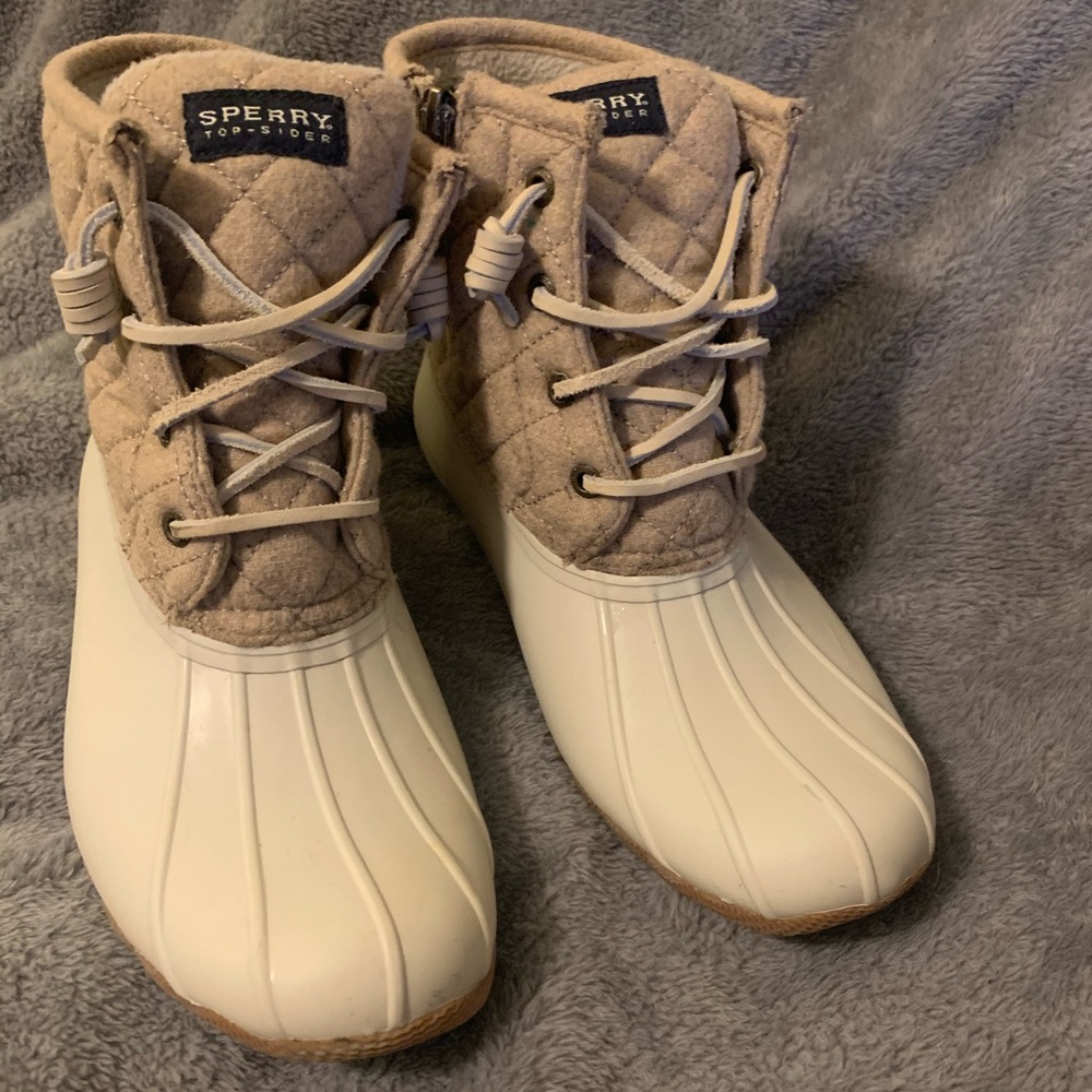 Sperry rain boots